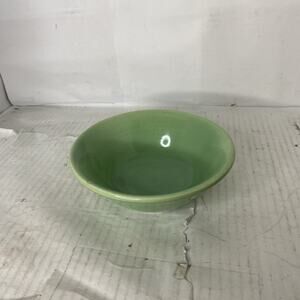 VINTAGE BAUER CALIF. POTTERY Green 5.5" MCM CEREAL SOUP BOWL Chipped As Pictured